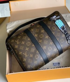LV BAG (M80130)