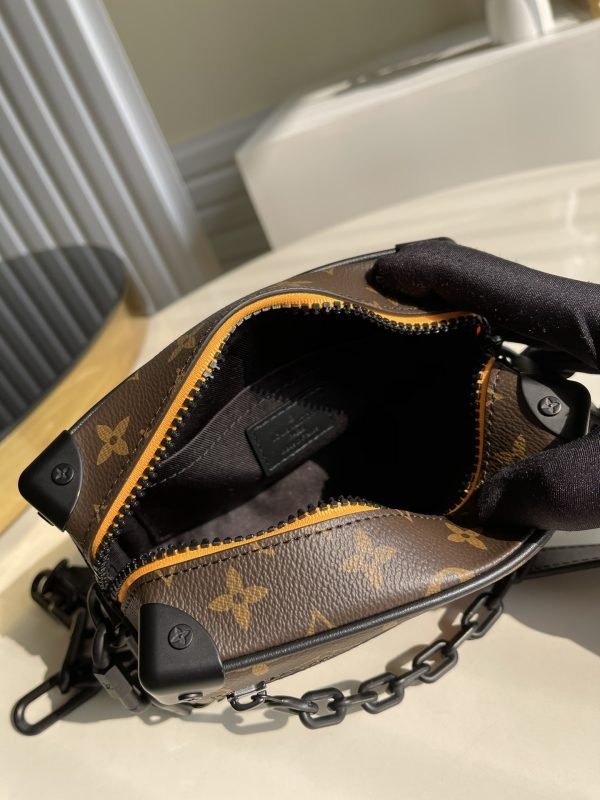 LV BAG (M80159) - Image 8