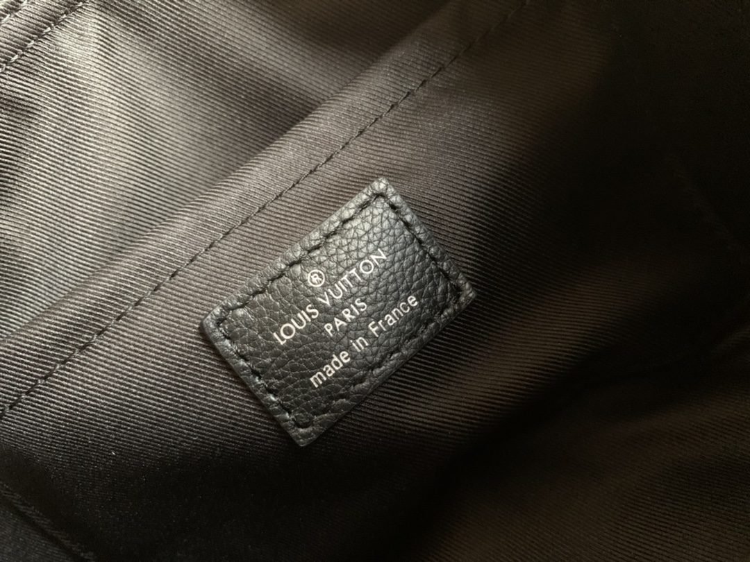 LV BAG (M80202) - Image 5