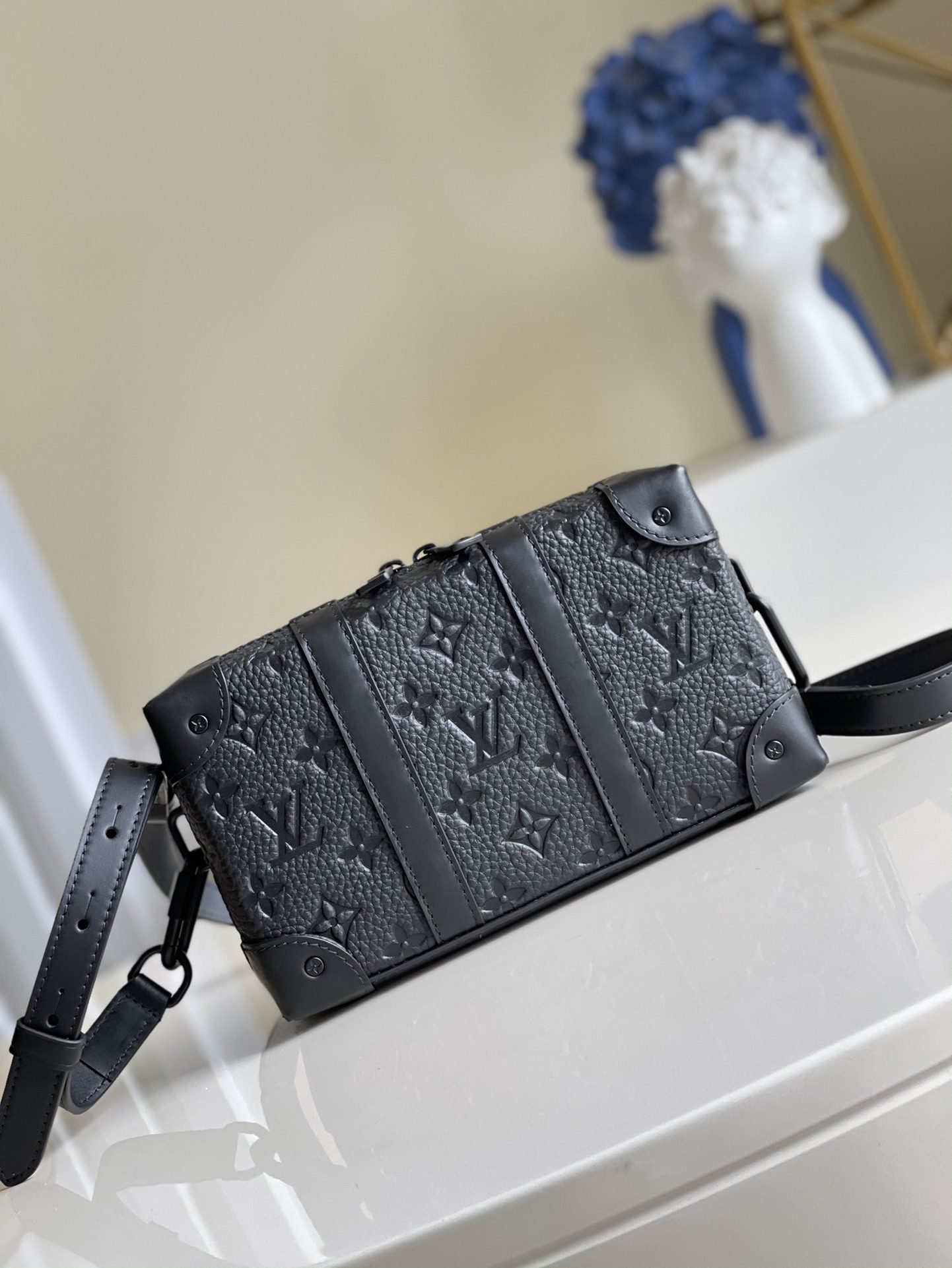 LV BAG (M80224) - Image 2