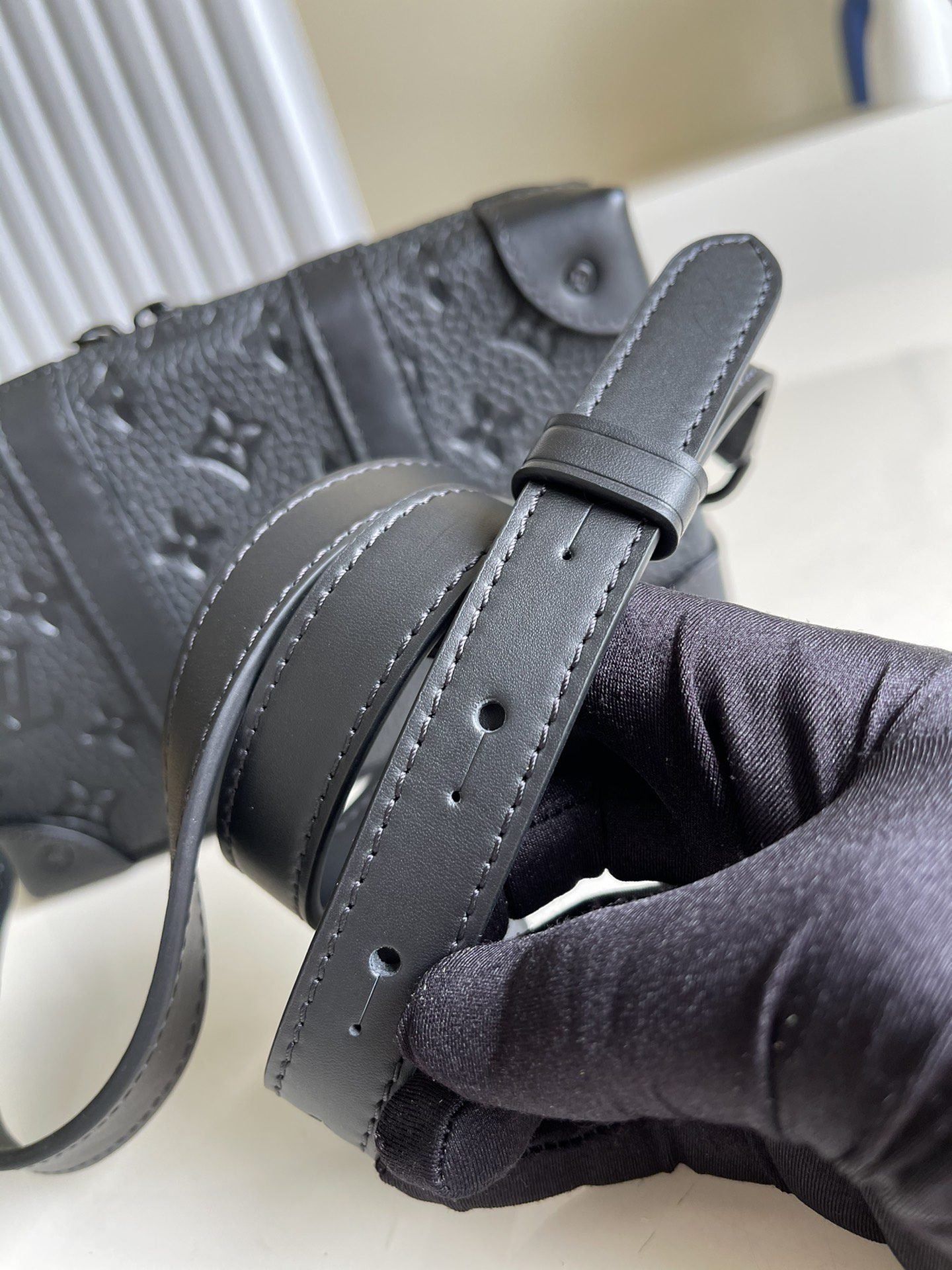 LV BAG (M80224) - Image 5