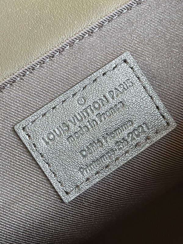 LV BAG (M80327) - Image 6