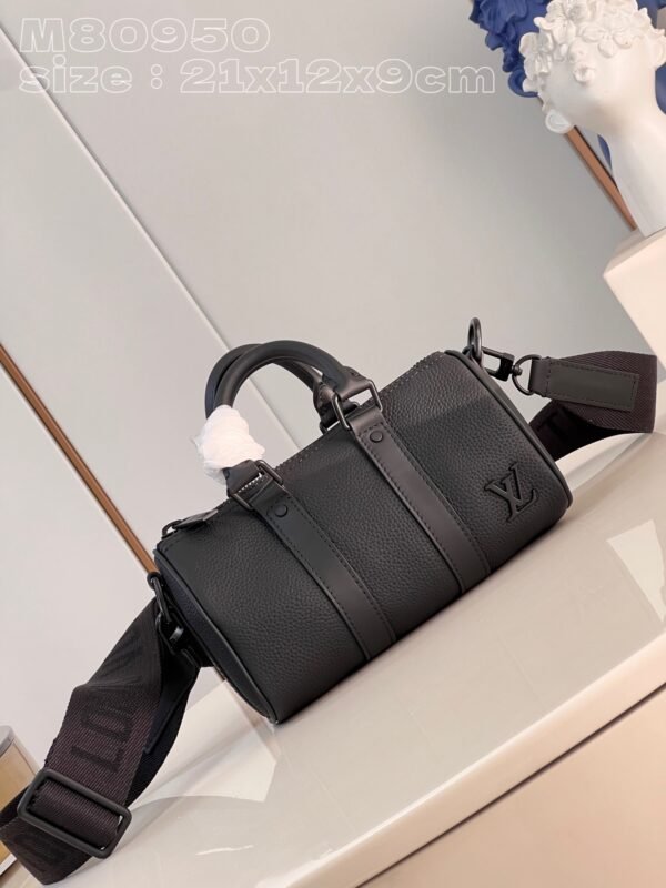 LV BAG (M80950)