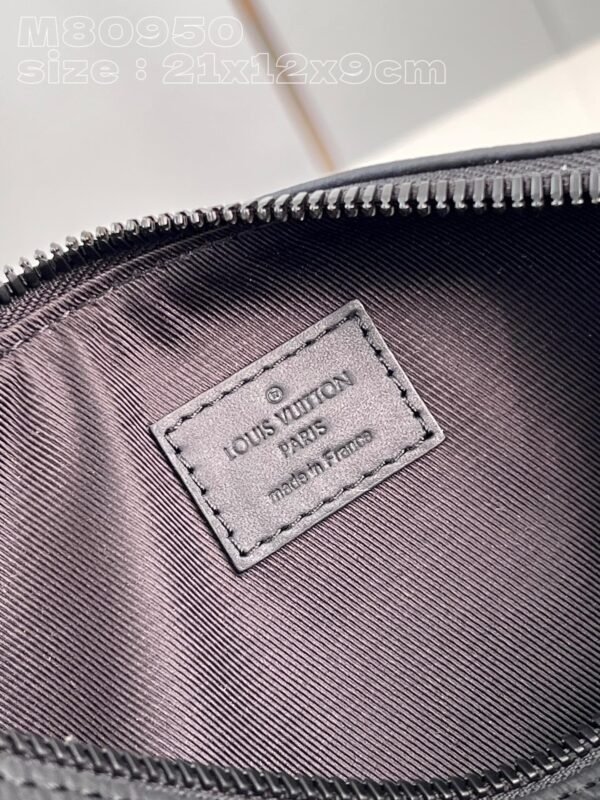 LV BAG (M80950) - Image 6