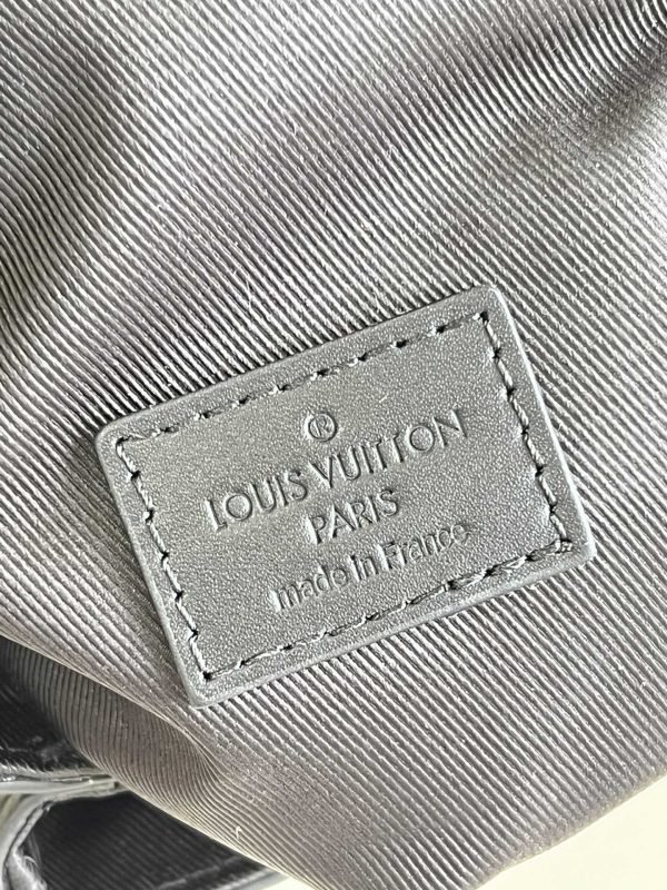 LV BAG (M81524) - Image 6