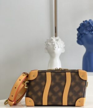 LV BAG (M81580)