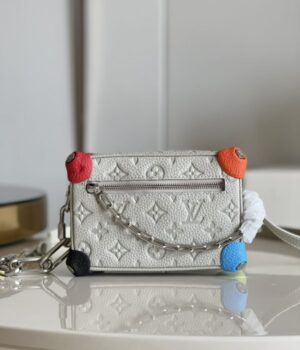 LV BAG (M81606)