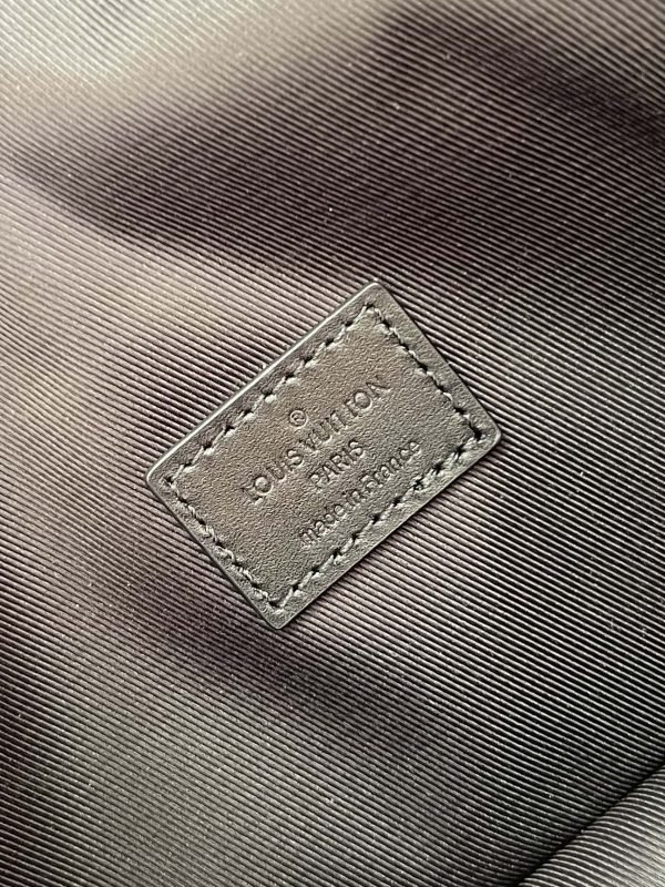 LV BAG (M81746) - Image 6