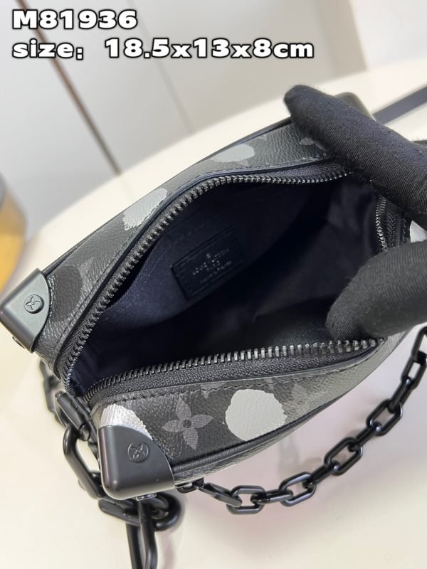 LV BAG (M81936) - Image 8