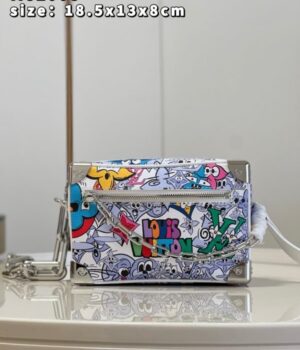 LV BAG (M82008)