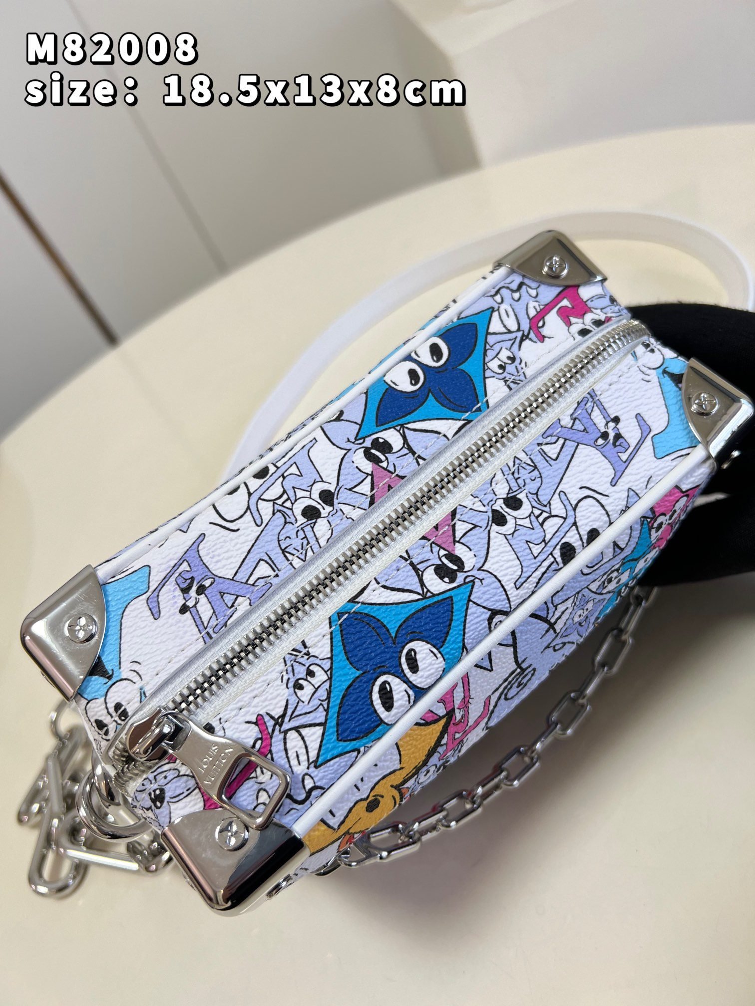 LV BAG (M82008) - Image 7
