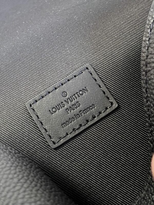 LV BAG (M82085) - Image 6