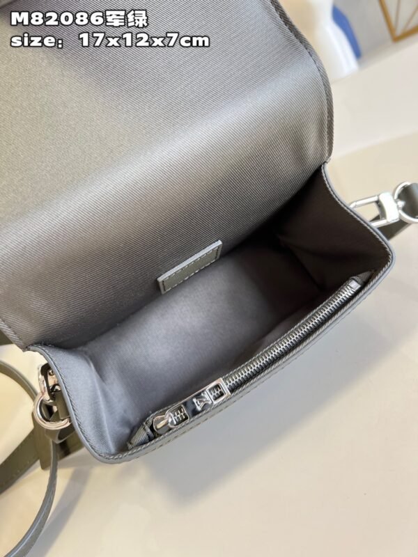 LV BAG (M82086) - Image 8