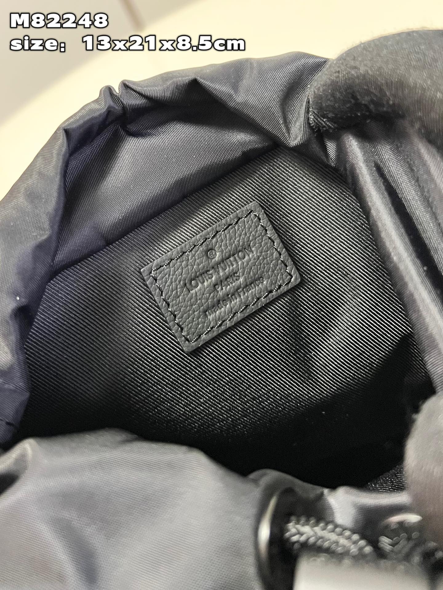 LV BAG (M82248) - Image 5