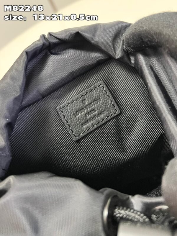 LV BAG (M82248) - Image 6