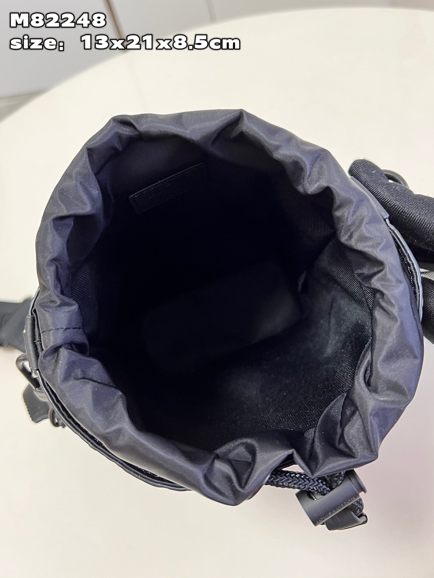 LV BAG (M82248) - Image 7