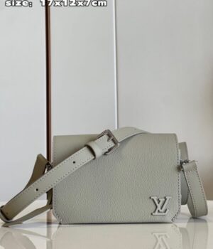 LV BAG (M82281)