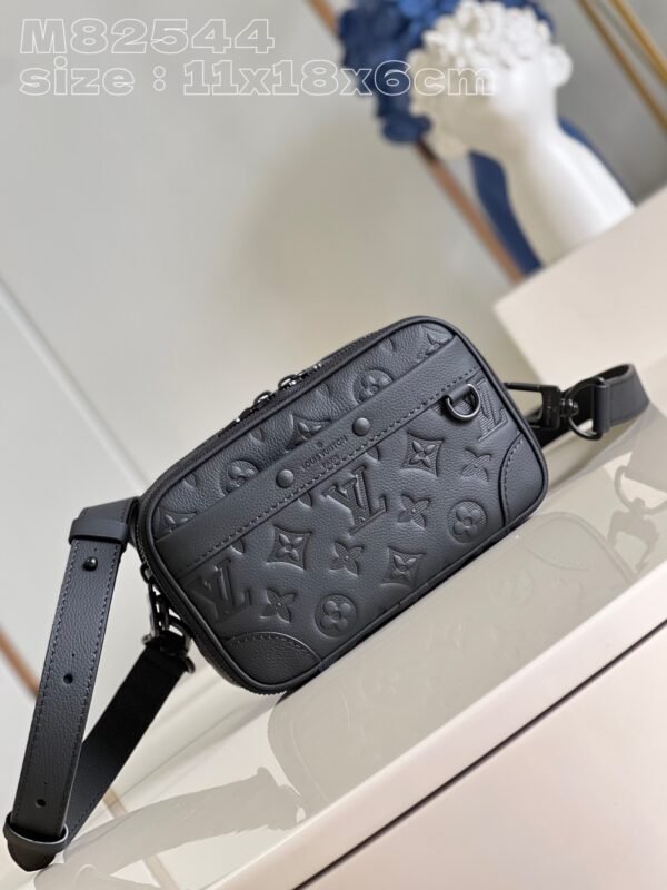 LV BAG (M82544)