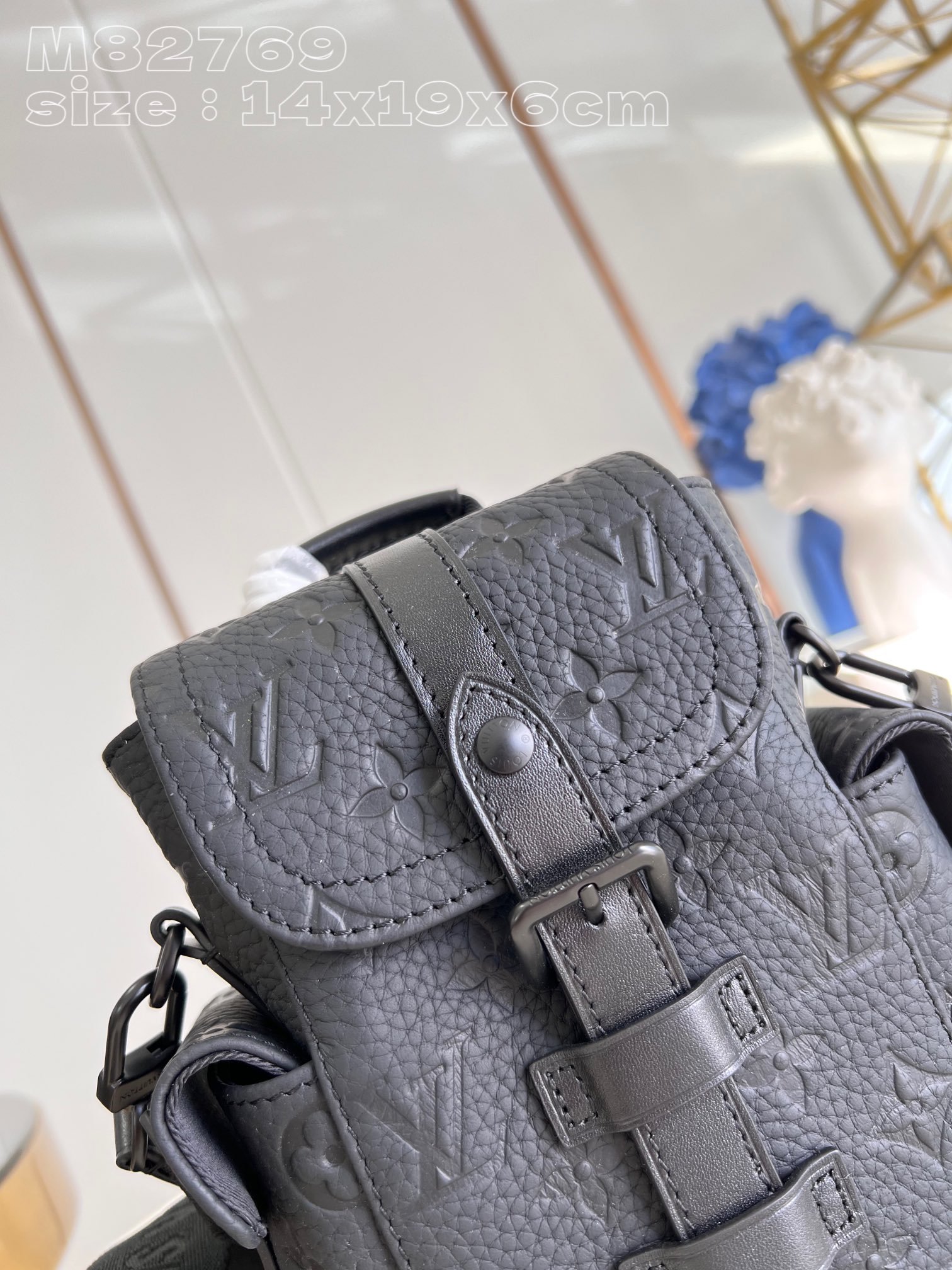 LV BAG (M82769) - Image 3