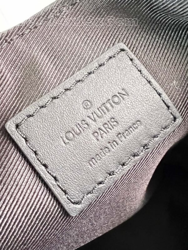 LV BAG (M82769) - Image 6