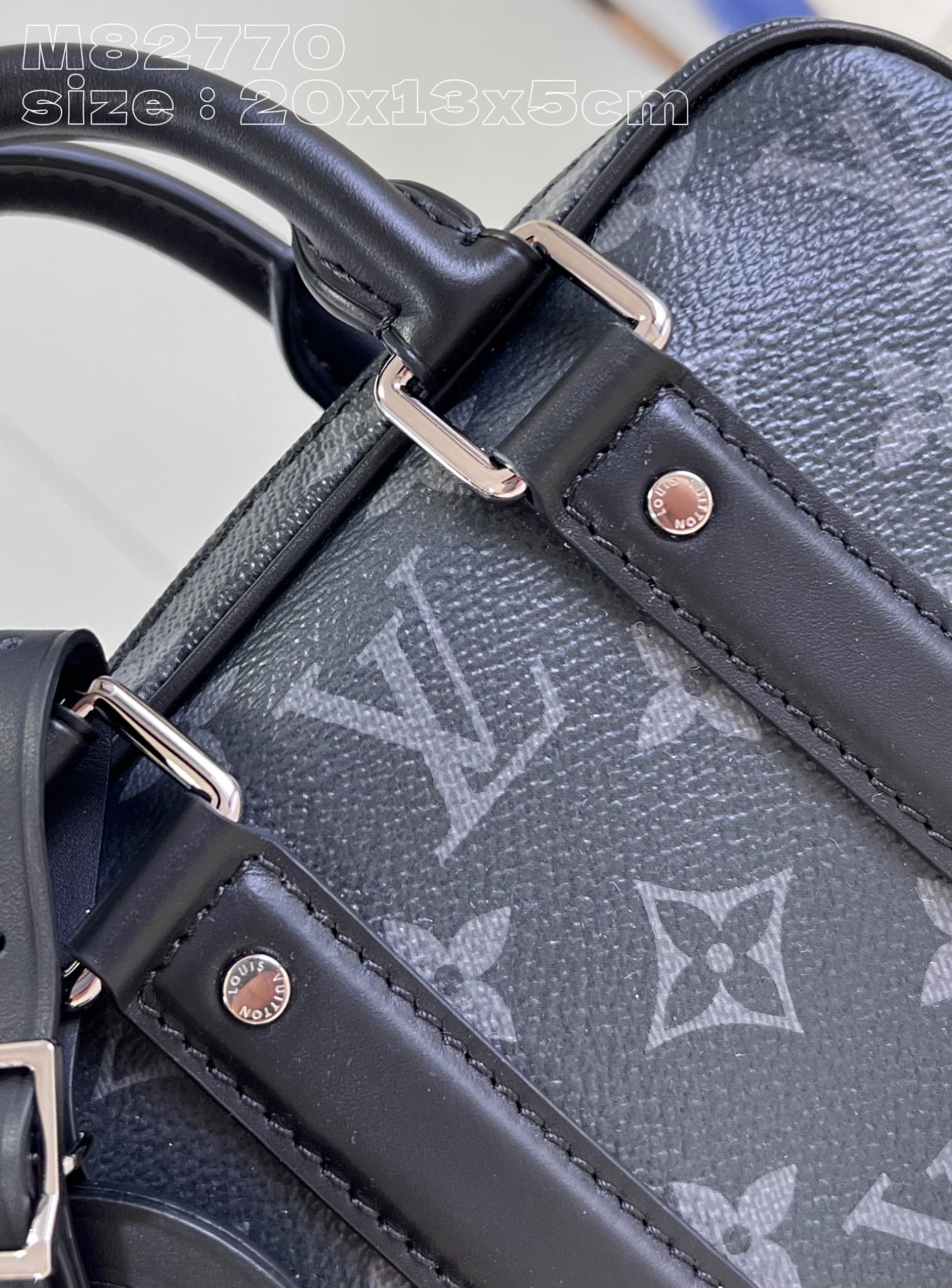 LV BAG (M82770) - Image 3