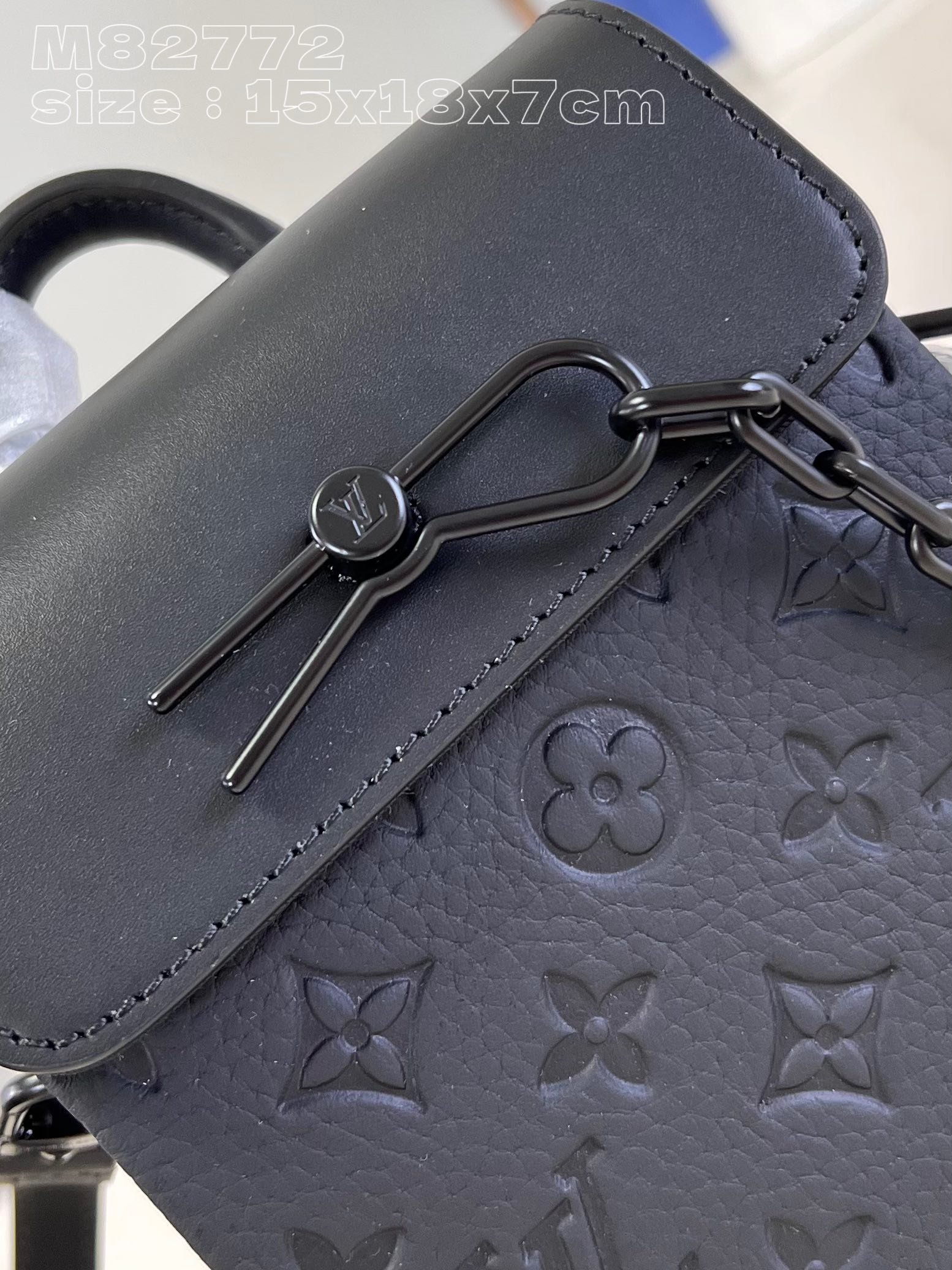 LV BAG (M82772) - Image 3
