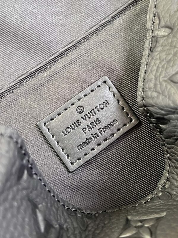 LV BAG (M82772) - Image 6
