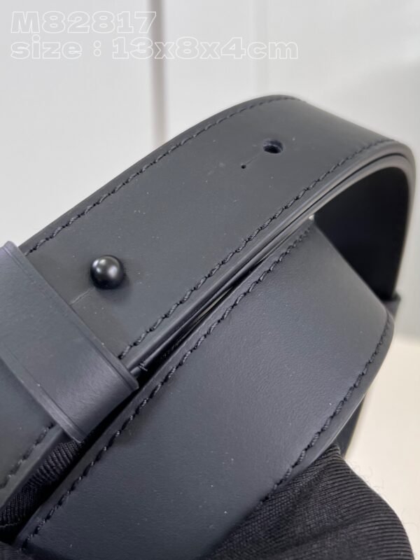 LV BAG (M82817) - Image 6