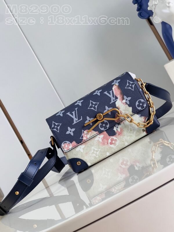 LV BAG (M82900)