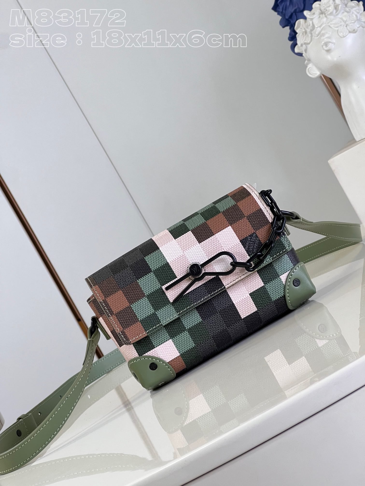 LV BAG (M83172) - Image 2