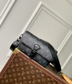 LV BAG (M83567)