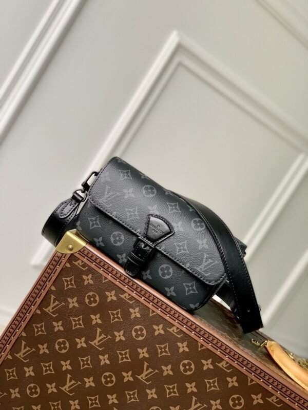 LV BAG (M83567)