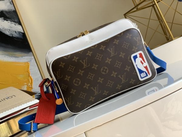 LV BAG (M85143) - Image 4