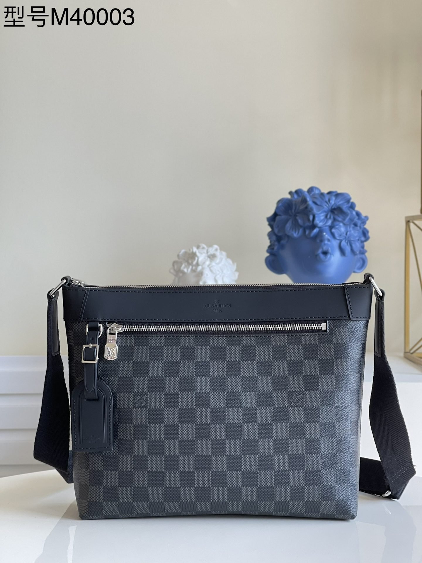 LV BAG (N40003) - Image 2