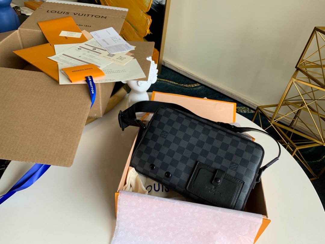 LV BAG (N40188) - Image 2