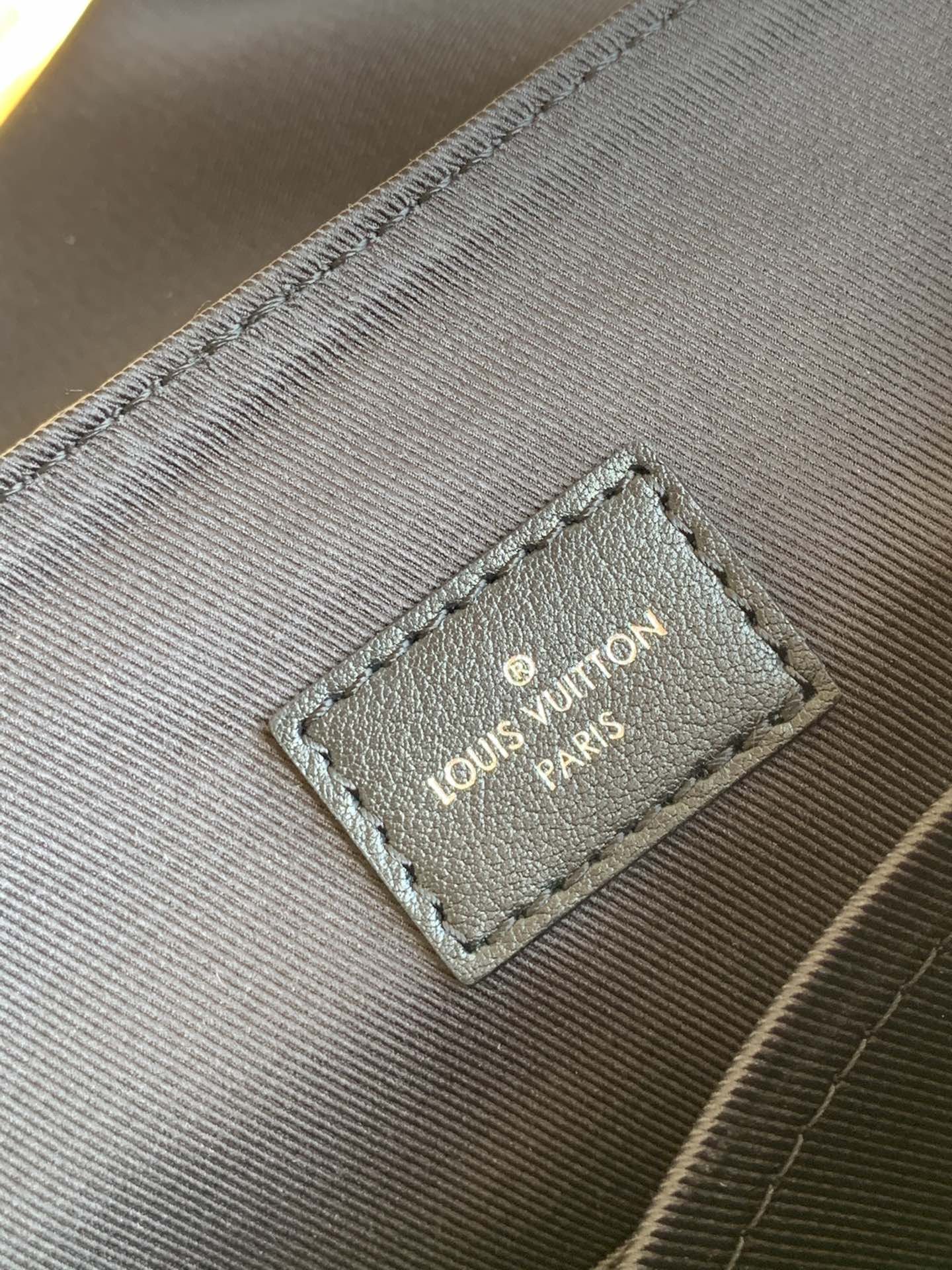 LV BAG (N40350) - Image 5