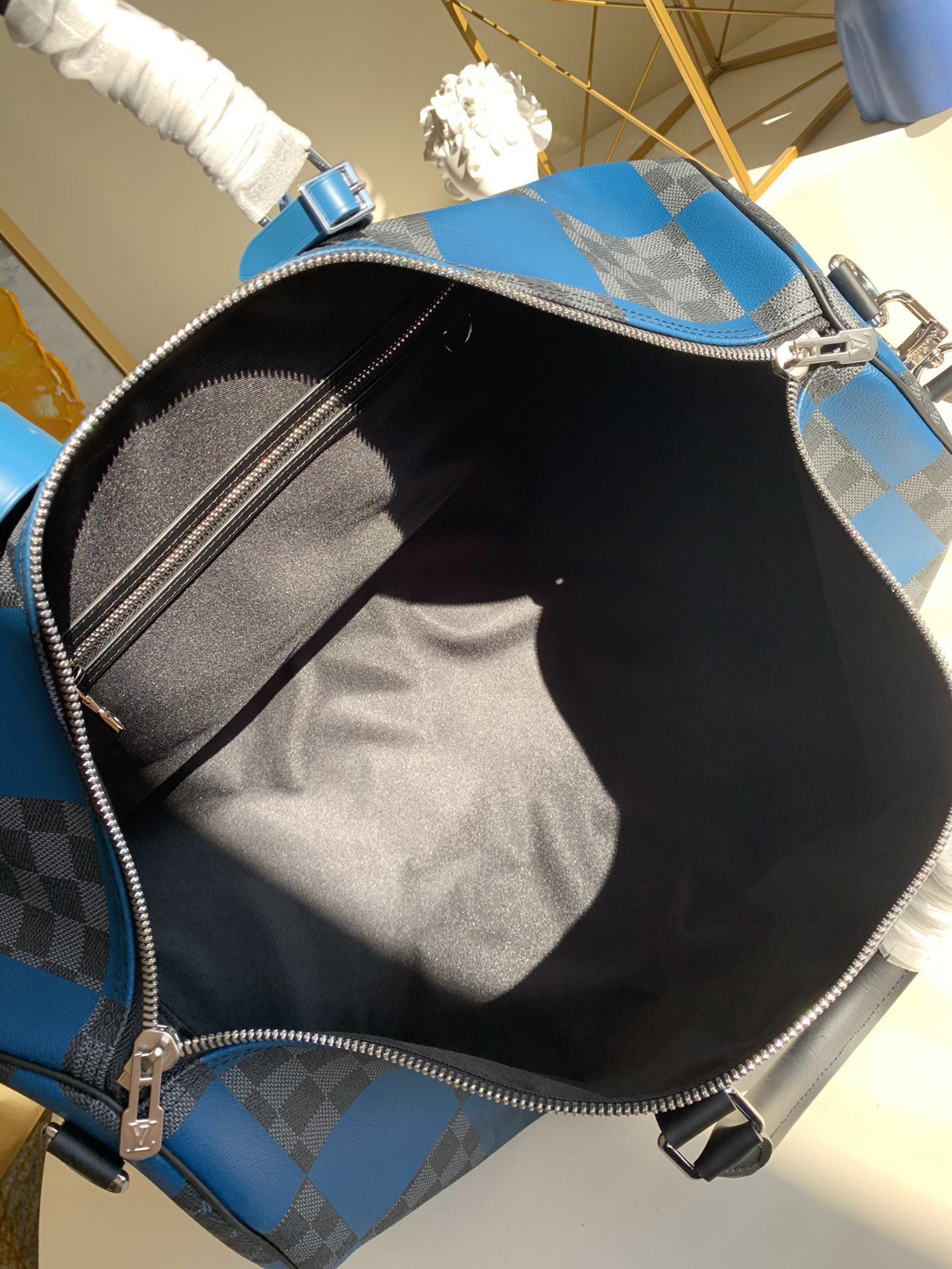 LV BAG (N40410) - Image 7