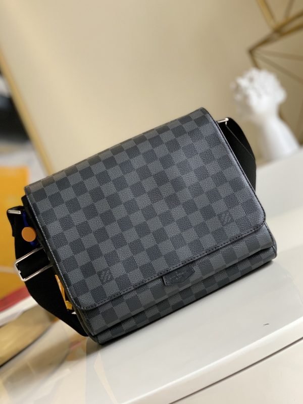 LV BAG (N40418)