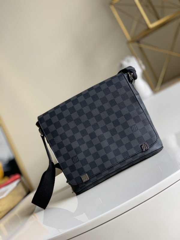 LV BAG (N41028)