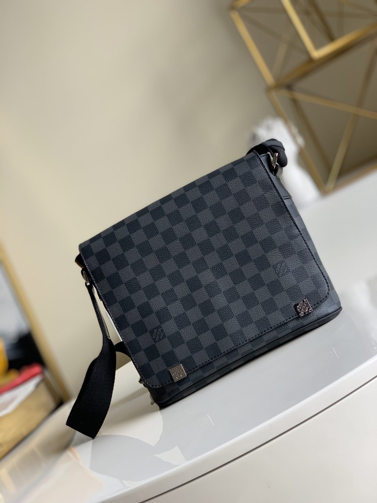 LV BAG (N41028) - Image 2