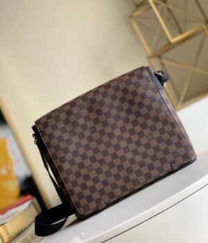 LV BAG (N41032)