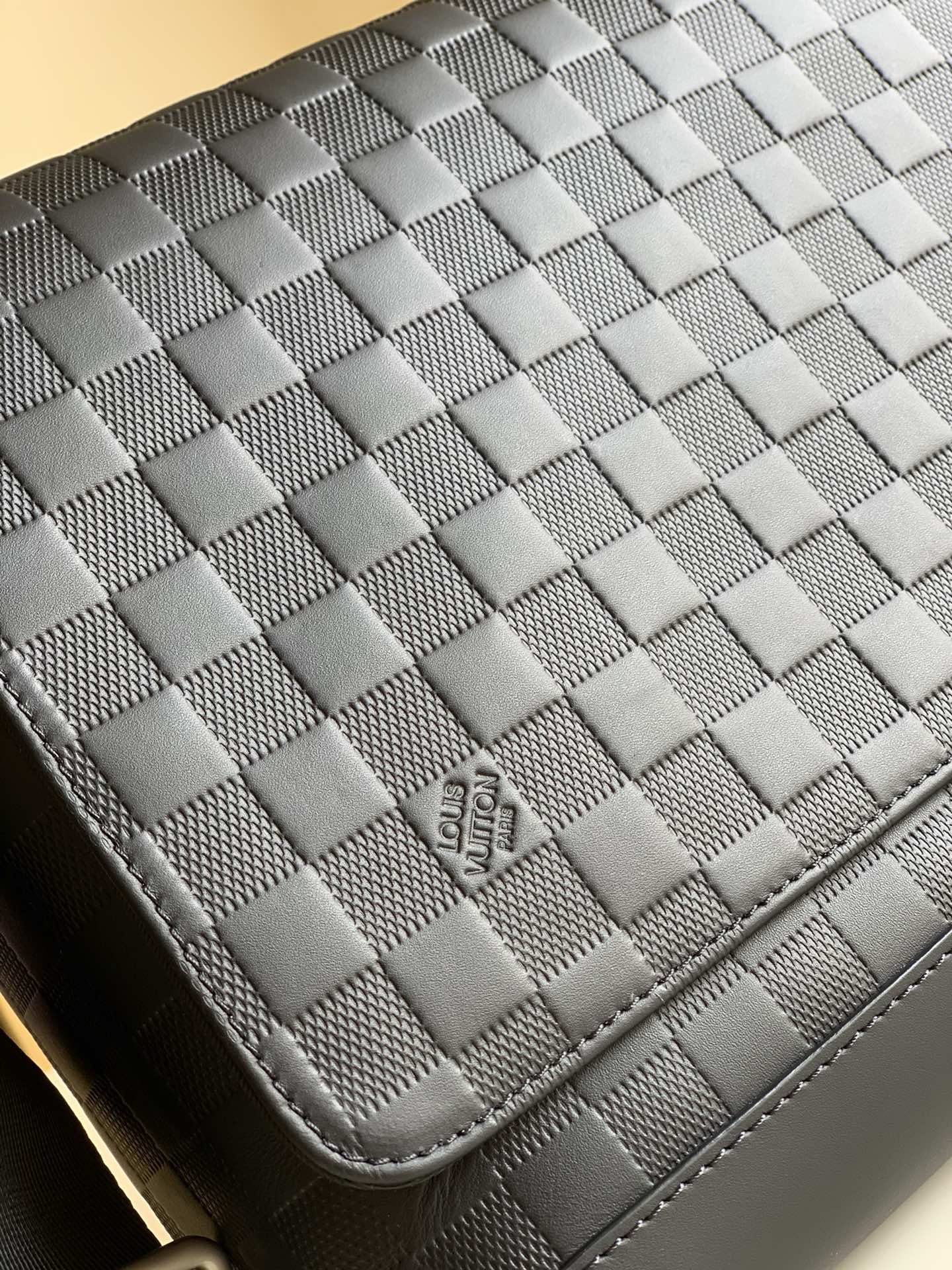 LV BAG (N41035) - Image 3