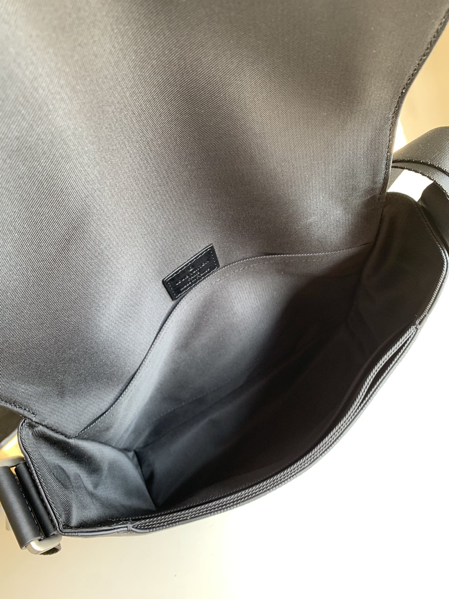 LV BAG (N41035) - Image 7