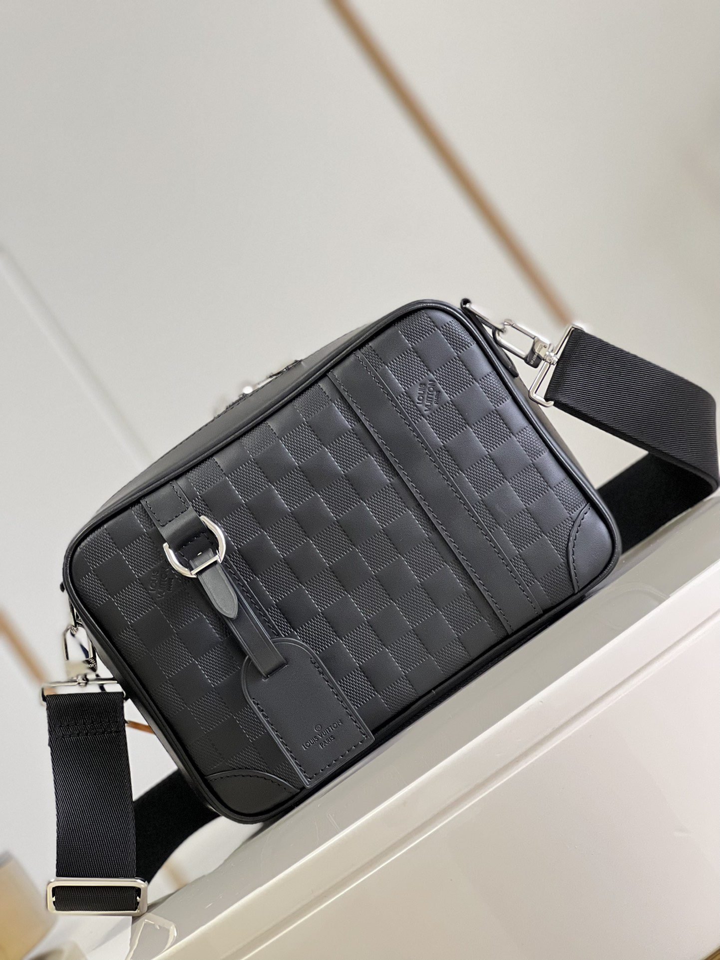 LV BAG (N45826) - Image 3