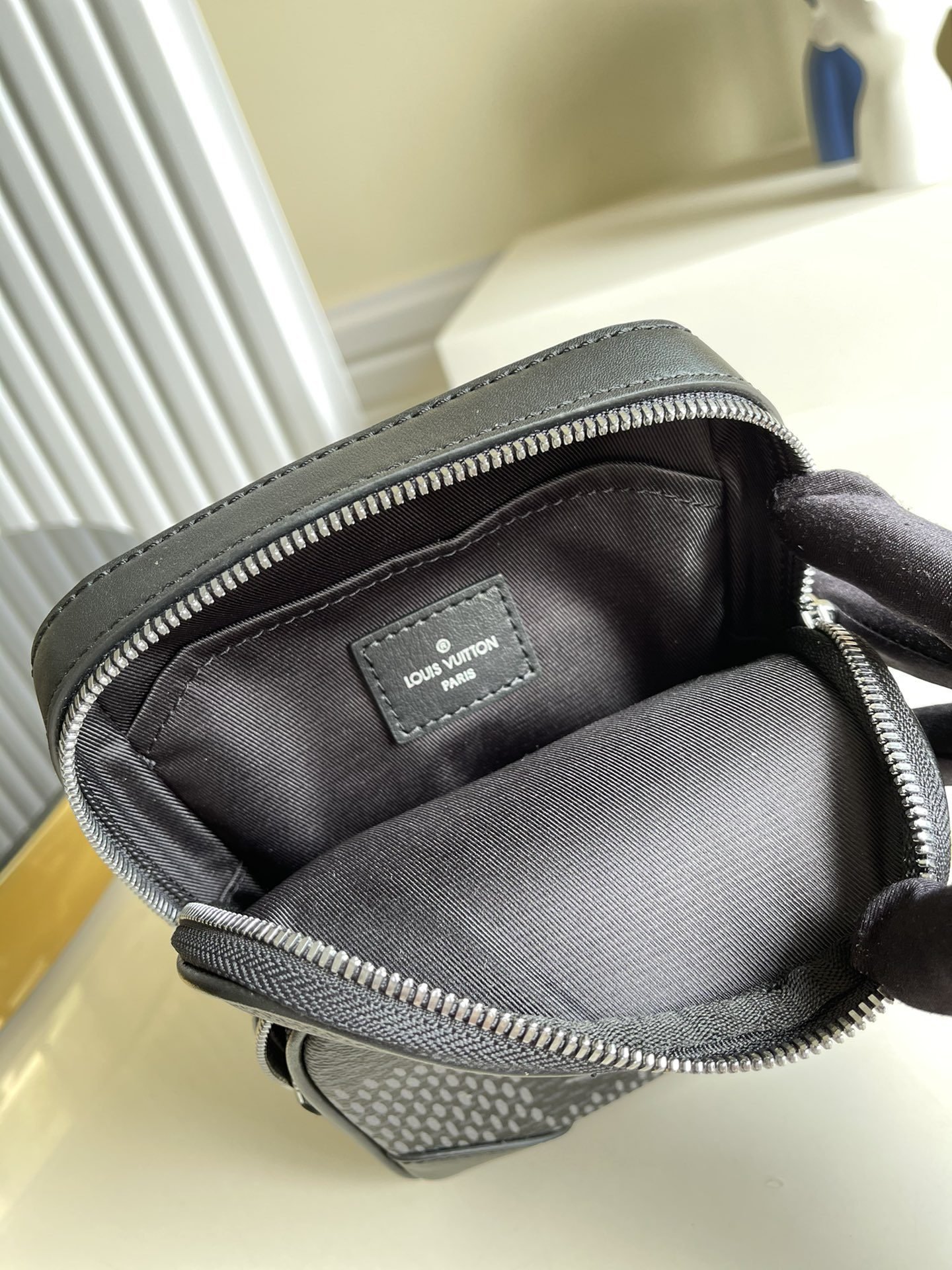 LV BAG (N50012) - Image 5