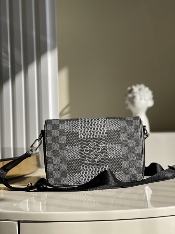 LV BAG (N50013)