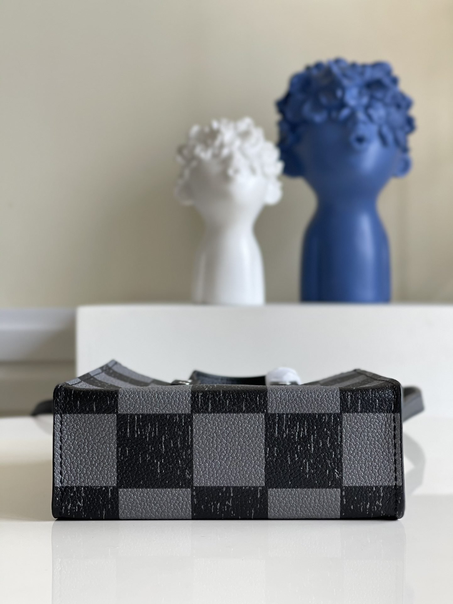 LV BAG (N60497) - Image 3
