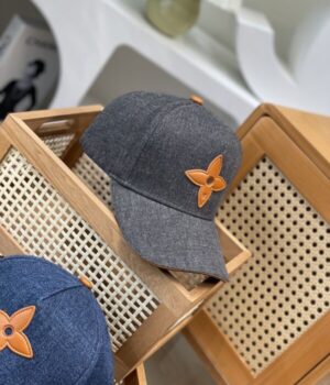 LV CAP