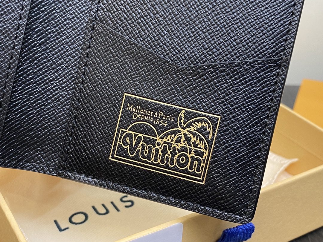 LV CARD HOLDER - Image 7