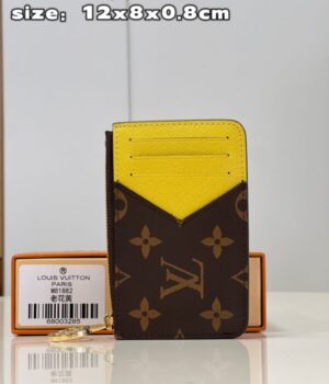 LV CARD HOLDER